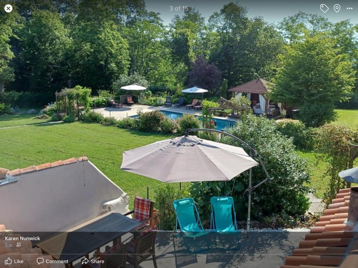 La Grange Terrou Pension Saint-Germain-de-Confolens Buitenkant foto