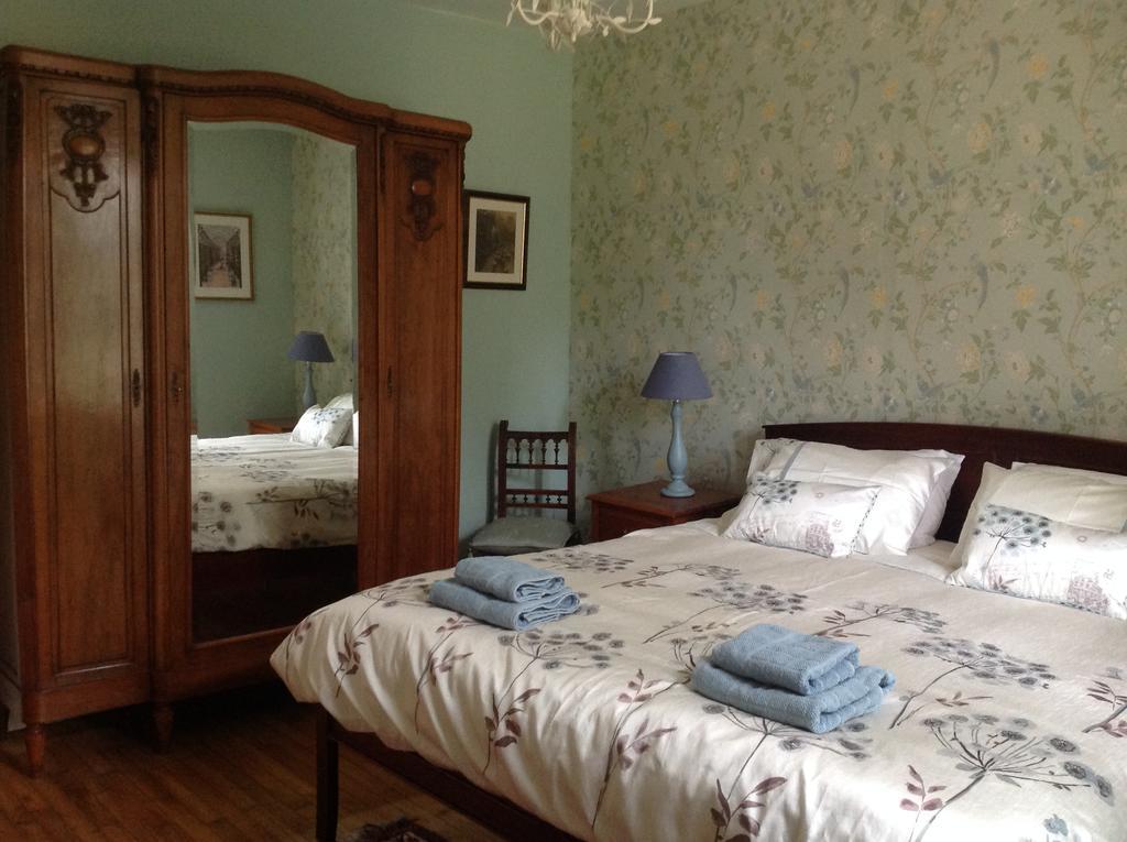 La Grange Terrou Pension Saint-Germain-de-Confolens Buitenkant foto