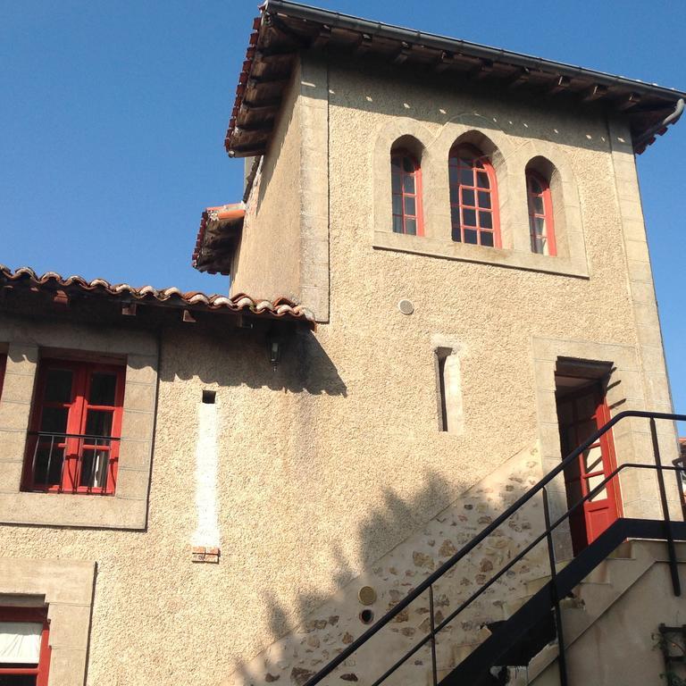 La Grange Terrou Pension Saint-Germain-de-Confolens Buitenkant foto